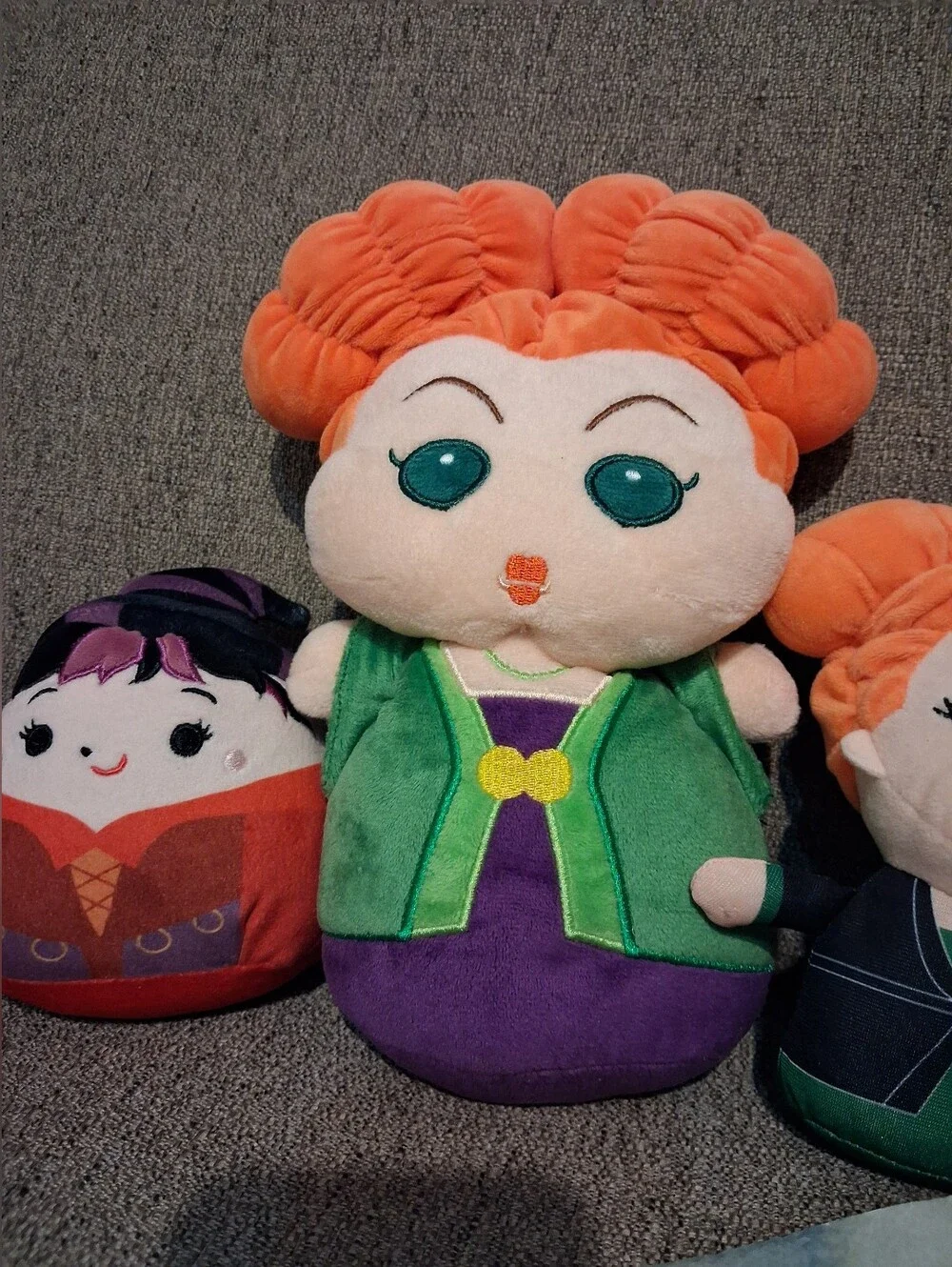 Disney Hocus Pocus Lot Book Plush Sign